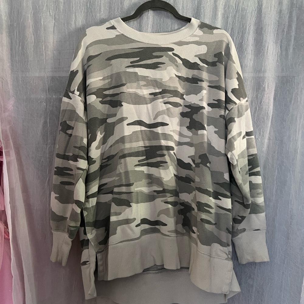 Aerie oversized sweatshirt